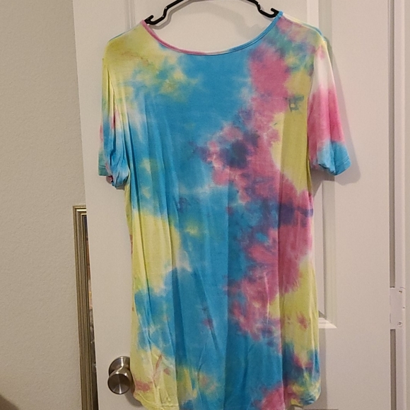 Very Pretty Cathy Plus Size 2X Blouse ๐ - Picture 3 of 9